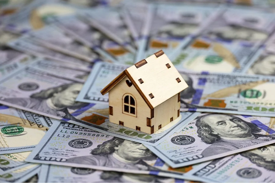 زمین منقول است یا غیر منقول؟