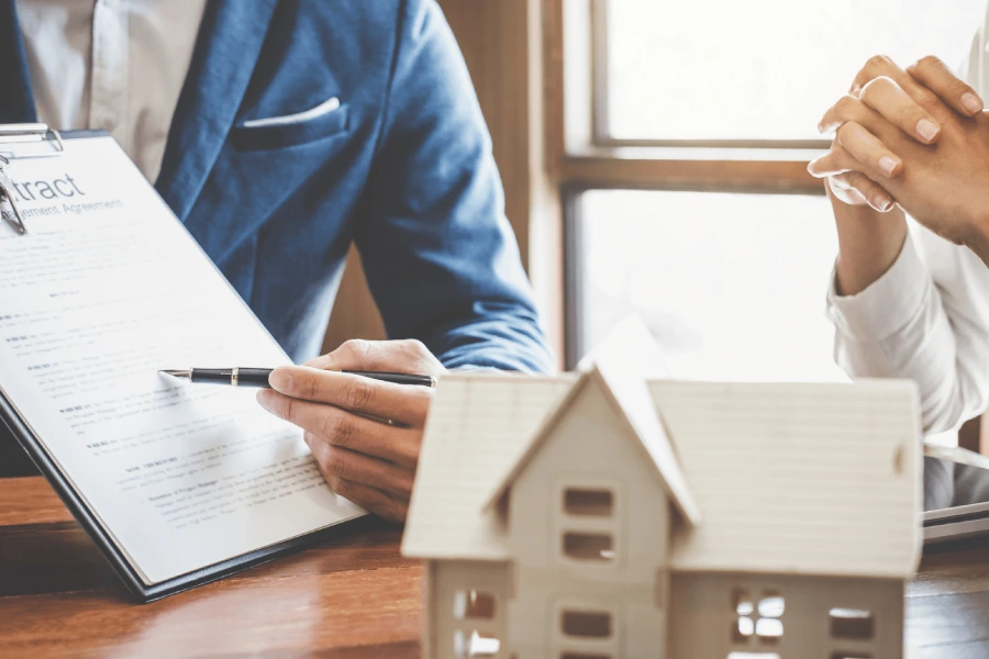 مراحل سند زدن سه دانگ خانه بنام همسر