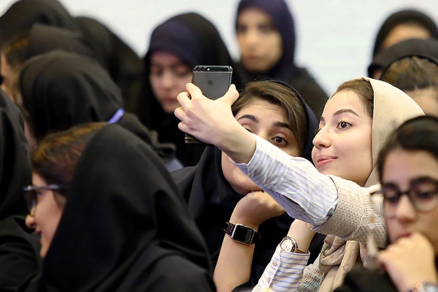 نحوه شکایت از جرم عکس بی حجاب