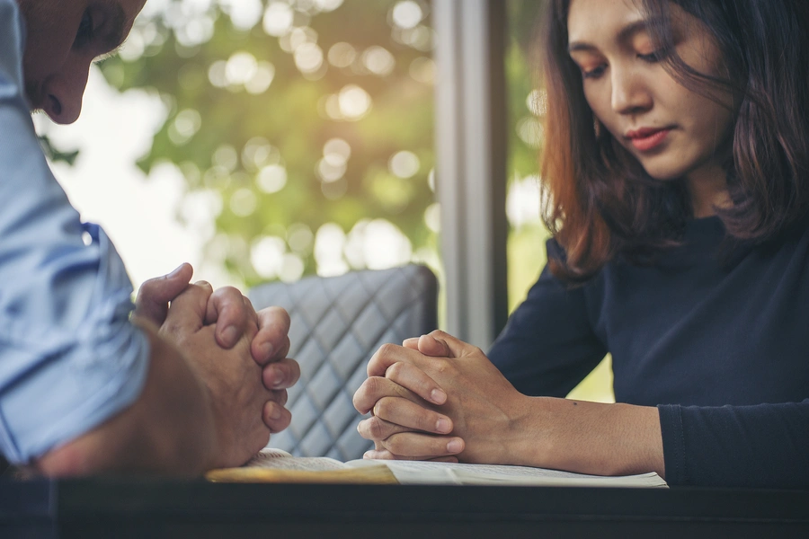 تمکین چیست و شامل چه مواردی میشود؟